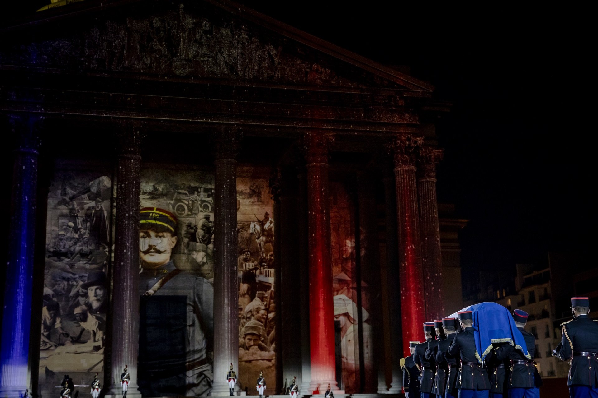 FUNECAP GROUPE assure les prestations de pompes funèbres de l’entrée au Panthéon de Maurice Genevoix