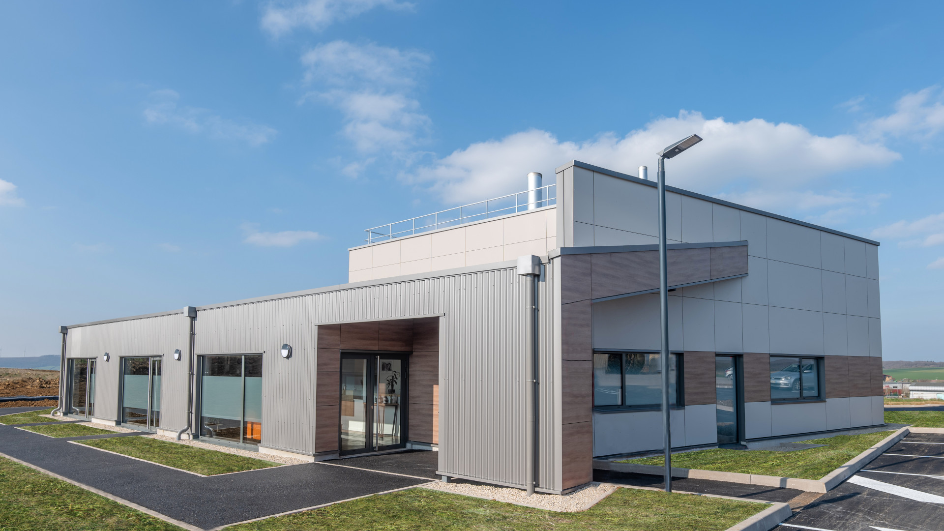 Inauguration du crématorium animalier de Morville-lès-Vic